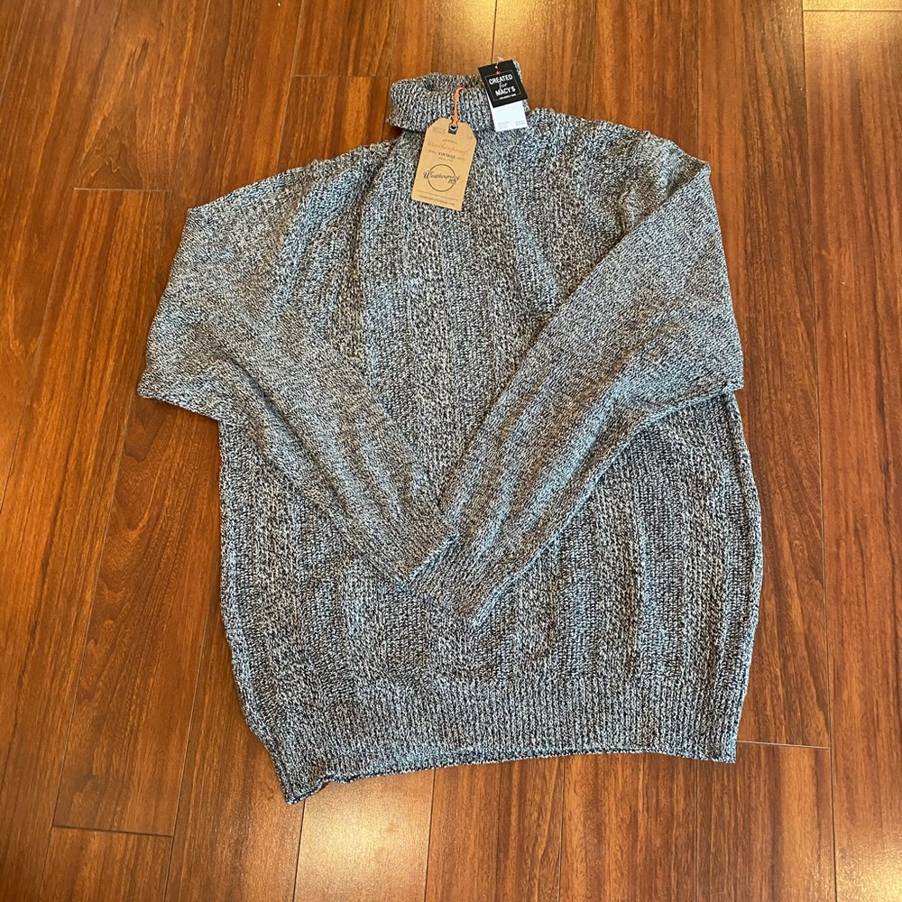 Men’s turtleneck sweater